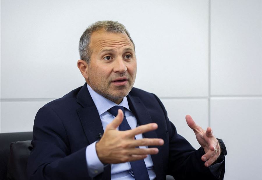 Gebran Bassil vows to pursue Lebanese corruption from France