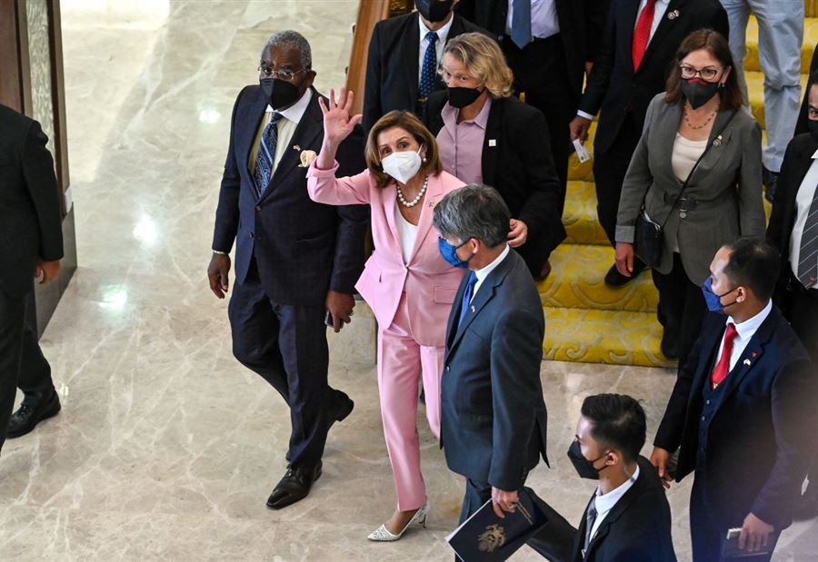 Pelosi arrived in Taiwan… “Chinese Ministry of Foreign Affairs”: Anyone who plays with fire will burn!