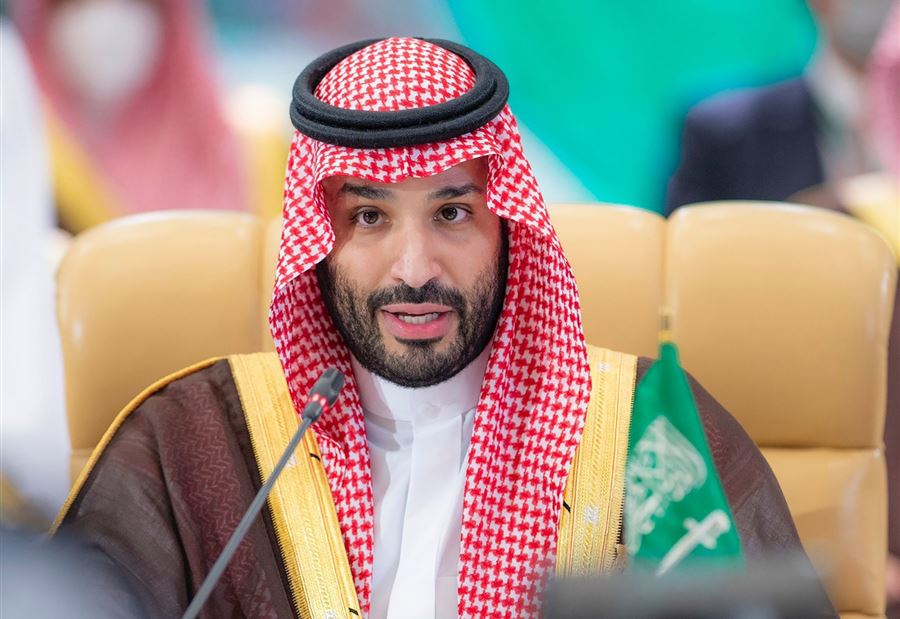 An international newspaper revealed the details of the escape of a teenager and his father from the clutches of Bin Salman.