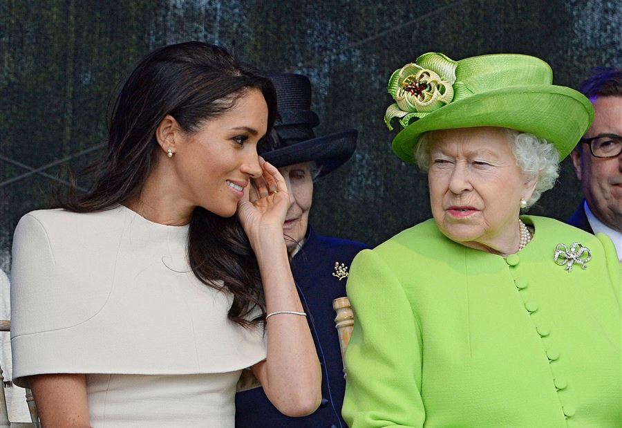 Secrets revealed.. Why did Queen Elizabeth scold Meghan Markle before her marriage?