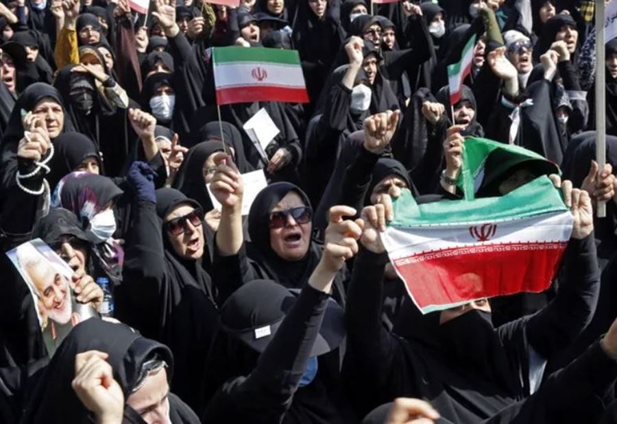 Dozens killed in Iran… Protests are spreading!  (video)