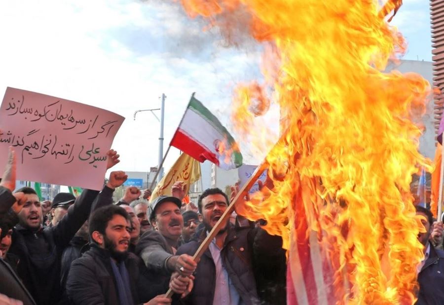 Mehsa Amini’s death ignited the streets of Iran (video and photos)