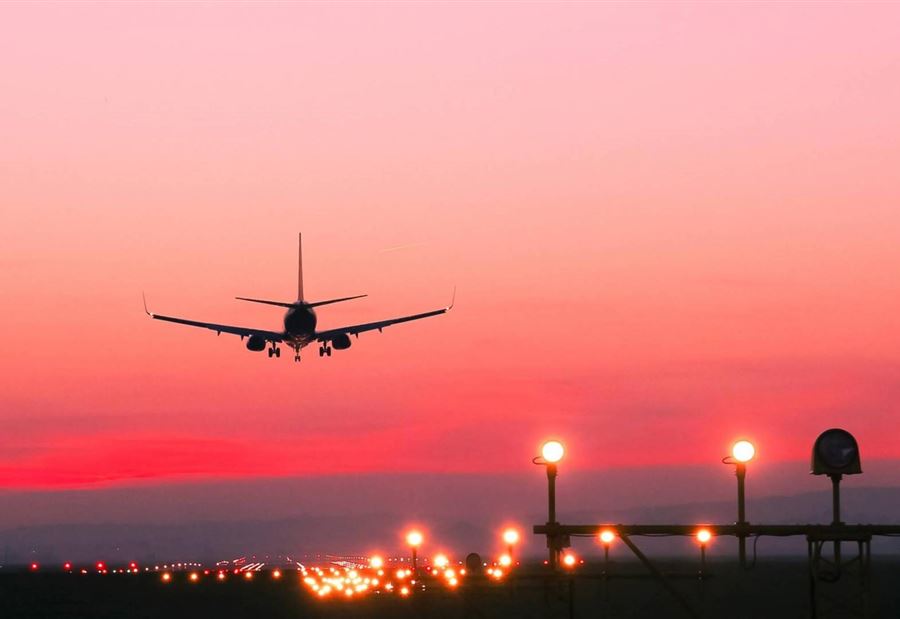 A problem in the sky… a fist fight between two pilots in the middle of the flight!