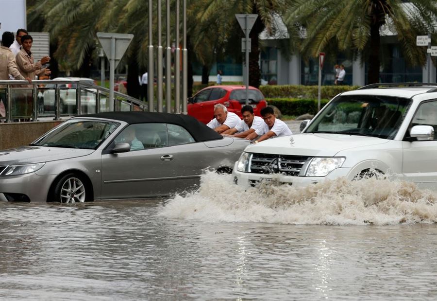 Video: Rain hit several areas in the UAE!